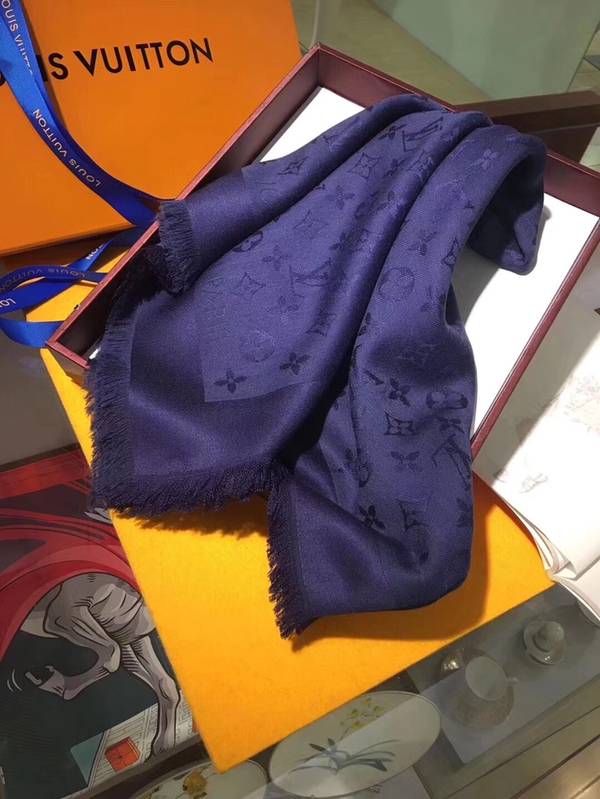 Louis Vuitton Scarf LVC00602